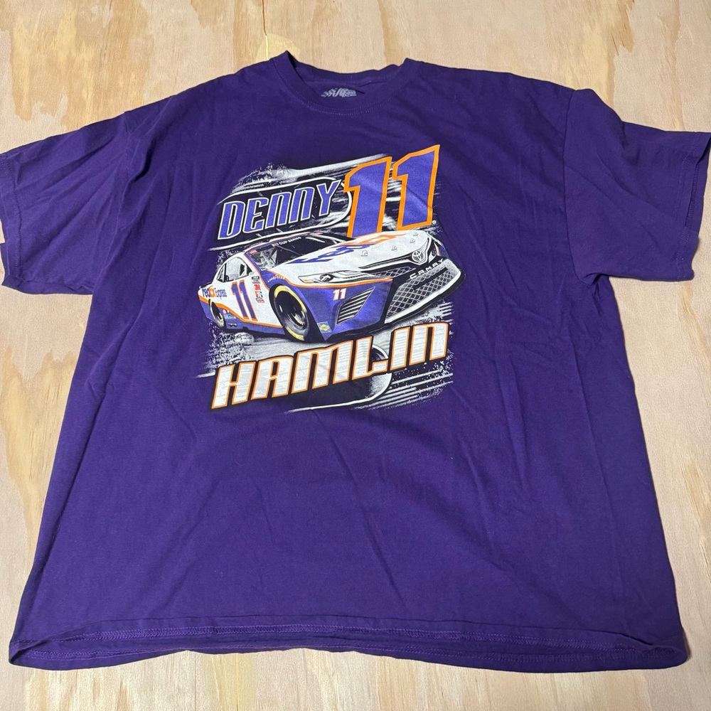 Denny Hamlin 11 NASCAR Purple Shirt Men’s Size 2XL